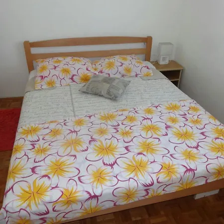 With A Parking Space Sabunike, Zadar - 13150