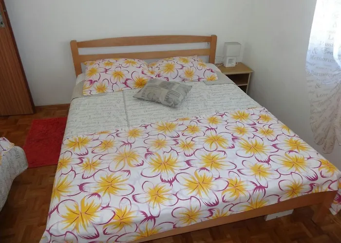 With A Parking Space Sabunike, Zadar - 13150